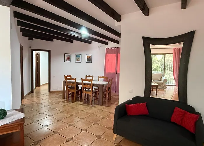 Casa De 5 Cerca De La Playa En Elviria Casa vacanze
